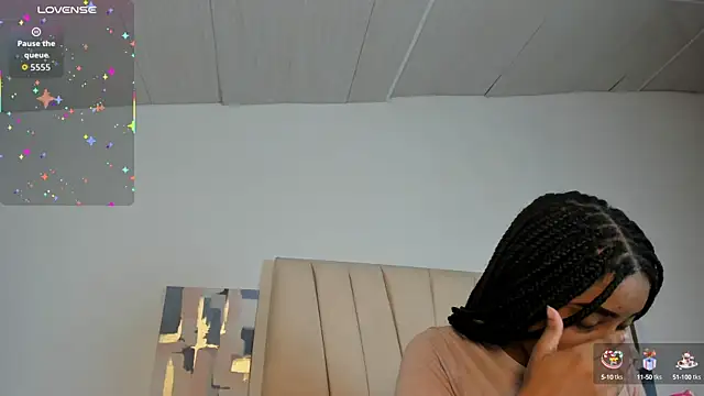 Snapshot of Sophia_Ebony chatting on 1, 10, 2025 Sophia Ebony online show from 1, 10, 2025
