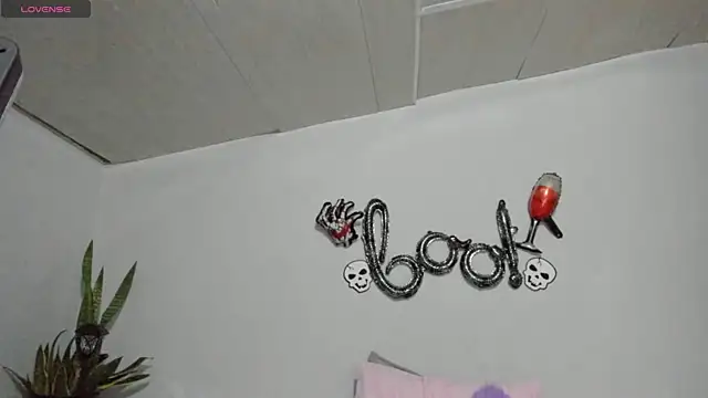 Snapshot of Sophia_Ebony chatting on 27, 10, 2025 Sophia Ebony online show from 27, 10, 2025