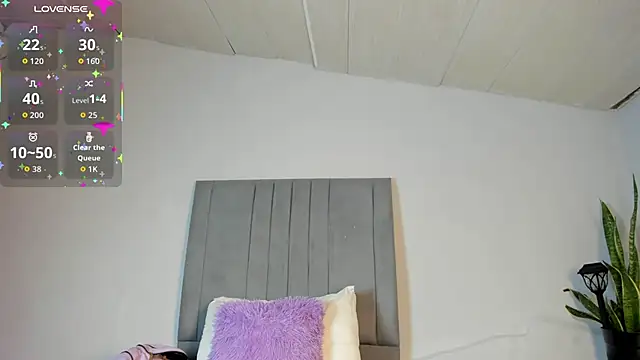 Snapshot of Sophia_Ebony chatting on 4, 11, 2025 Sophia Ebony online show from 4, 11, 2025