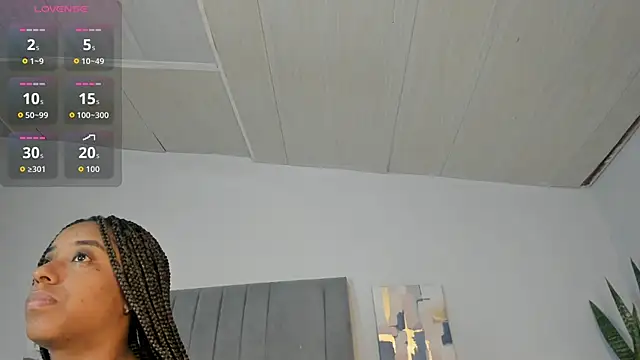 Snapshot of Sophia_Ebony chatting on 12, 11, 2025 Sophia Ebony online show from 12, 11, 2025