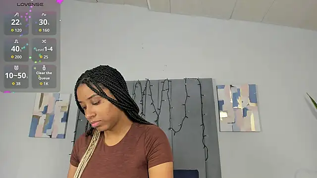 Snapshot of Sophia_Ebony chatting on 13, 1, 2026 Sophia Ebony online show from 13, 1, 2026