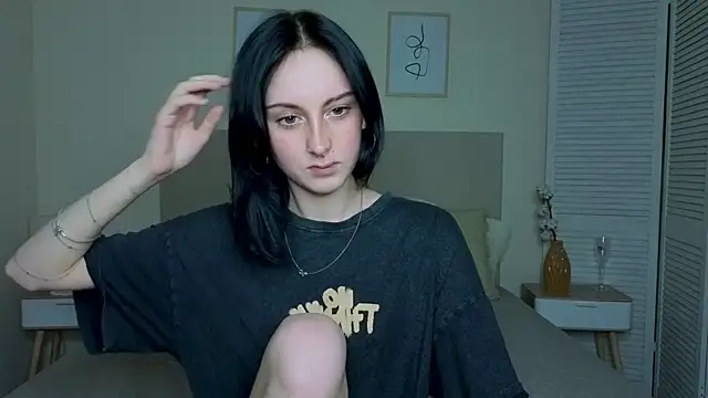 Little moly999 online show from 12, 11, 2025