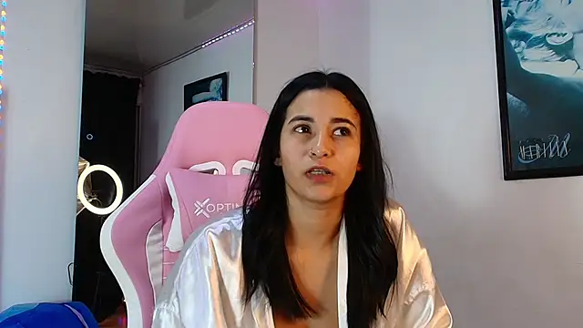 Snapshot of GraceWallace_ chatting on 30, 11, 2025 GraceWallace online show from 30, 11, 2025