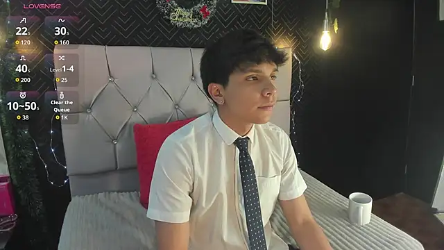 Thiago Kozak online show from 3, 12, 2025