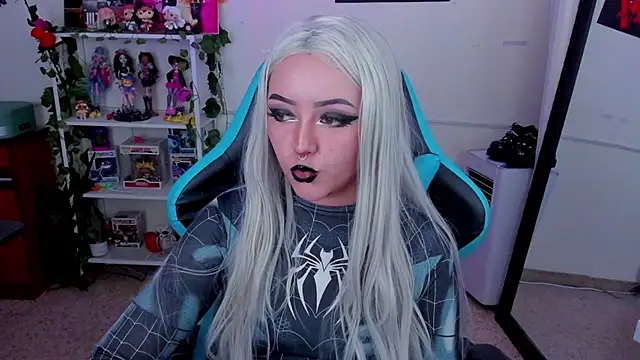 Makii 33 online show from 23, 11, 2025