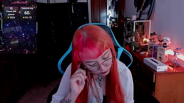 Makii 33 online show from 20, 12, 2025