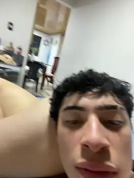 Snapshot of slowberv chatting on 10, 4, 2026 slowberv online show from 10, 4, 2026