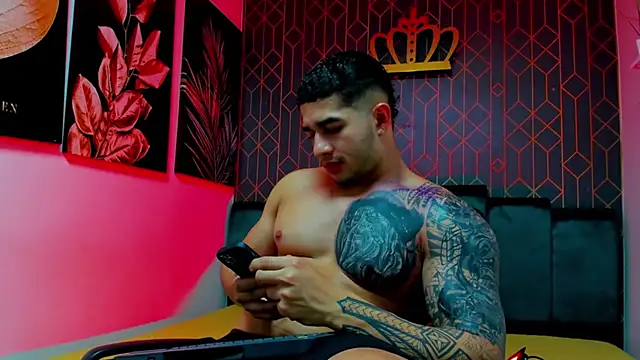 king falconer online show from 11, 9, 2025