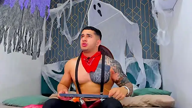 king falconer online show from 11, 10, 2025