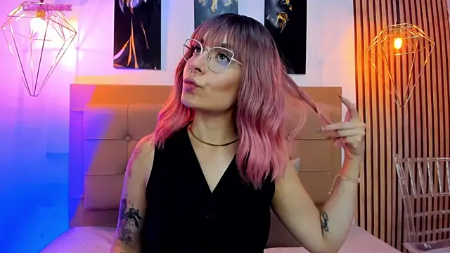 alesziarose online show from 13, 11, 2025