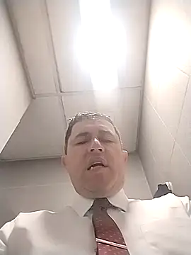 Snapshot of BigCristh79 chatting on 28, 9, 2025 BigCristh79 online show from 28, 9, 2025