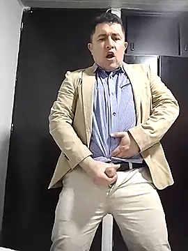 BigCristh79 online show from 5, 6, 2026