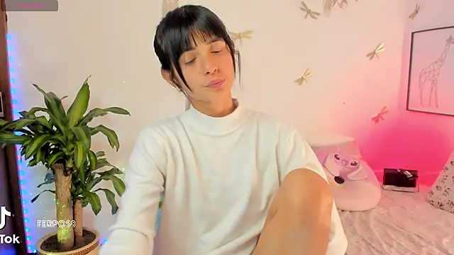 princessluna 19 online show from 11, 4, 2026