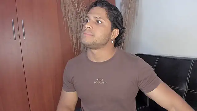 Snapshot of Evansdark1 chatting on 1, 10, 2025 Evansdark1 online show from 1, 10, 2025