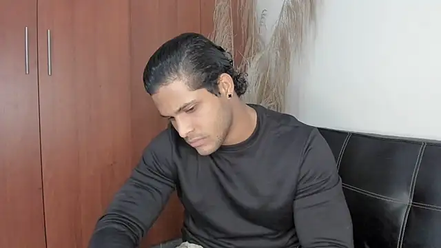 Snapshot of Evansdark1 chatting on 17, 10, 2025 Evansdark1 online show from 17, 10, 2025