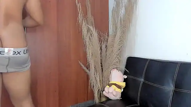 Snapshot of Evansdark1 chatting on 21, 11, 2025 Evansdark1 online show from 21, 11, 2025