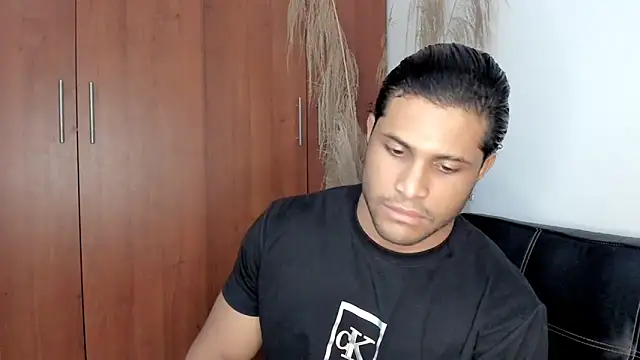 Snapshot of Evansdark1 chatting on 27, 11, 2025 Evansdark1 online show from 27, 11, 2025