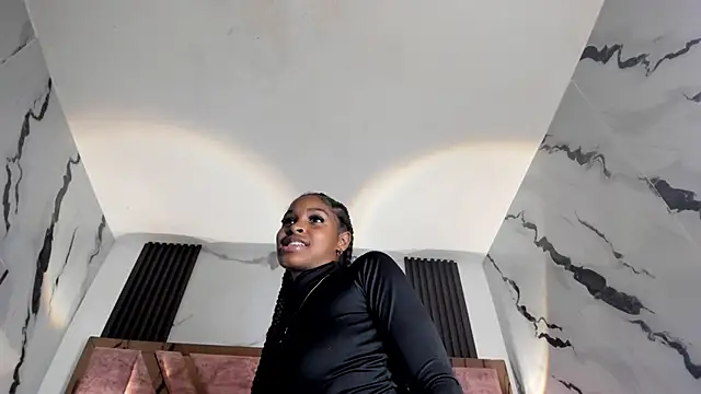 kandy bronw online show from 15, 12, 2025