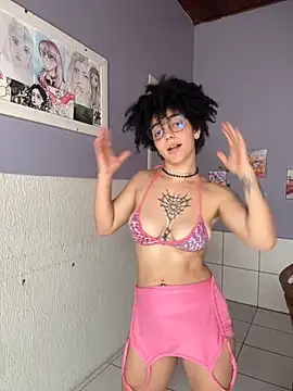 Snapshot of CamillyBlum chatting on 20, 10, 2025 CamillyBlum online show from 20, 10, 2025