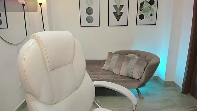 dafne hills online show from 27, 9, 2025