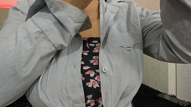 katherine blair online show from 16, 1, 2026