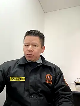 Manu0586 online show from 2, 10, 2025