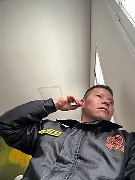 Manu0586 online show from 23, 4, 2026