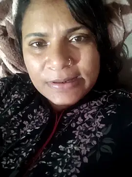 couple 71 online show from 11, 3, 2026