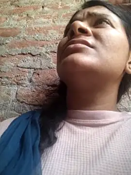 couple 71 online show from 23, 4, 2026