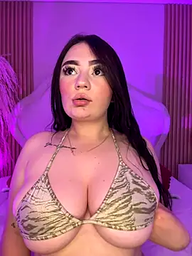 Valeria carter online show from 5, 1, 2026