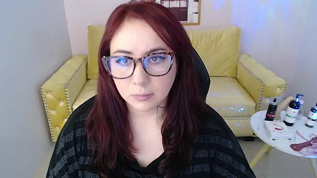 Snapshot of bellatrix_ch chatting on 28, 9, 2025 bellatrix ch online show from 28, 9, 2025