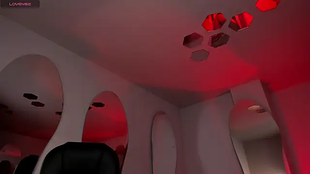 Snapshot of IsabellaMoreau chatting on 7, 6, 2026 IsabellaMoreau online show from 7, 6, 2026