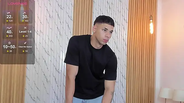 Snapshot of thomas_walker0 chatting on 20, 11, 2025 thomas walker0 online show from 20, 11, 2025