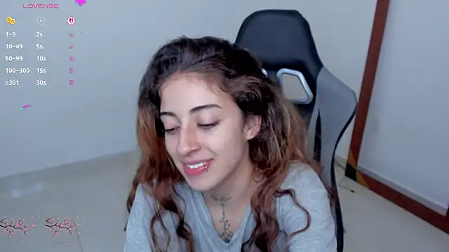 Snapshot of star_shooting8 chatting on 18, 12, 2025 star shooting8 online show from 18, 12, 2025