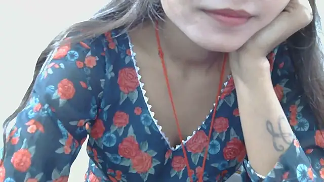 Aarti misty71 online show from 28, 9, 2025