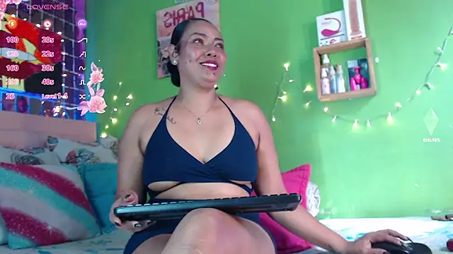 Snapshot of katherinnyazz chatting on 9, 1, 2026 katherinnyazz online show from 9, 1, 2026