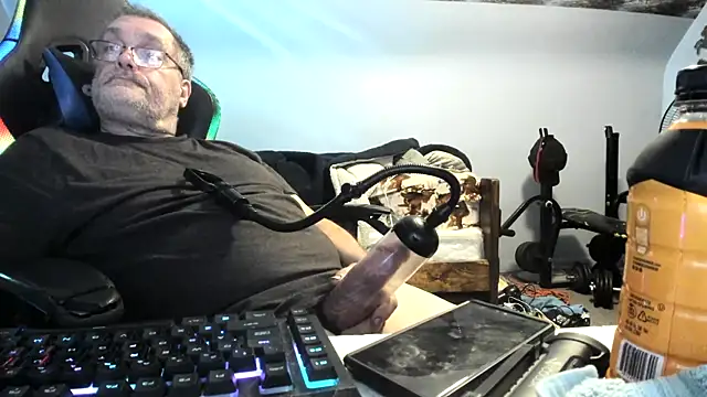 Snapshot of jimboaza123 chatting on 27, 9, 2025 jimboaza123 online show from 27, 9, 2025
