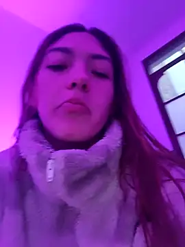 Victoria Beaumont online show from 2, 4, 2026