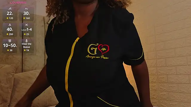 kiarazafira online show from 4, 11, 2025