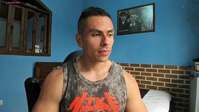 Snapshot of justinkarter chatting on 28, 11, 2025 justinkarter online show from 28, 11, 2025