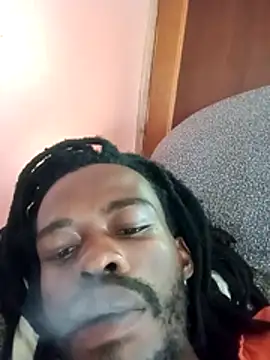 Snapshot of DicksonMcDICKEN chatting on 6, 4, 2026 DicksonMcDICKEN online show from 6, 4, 2026