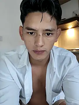 Hiroshi Shen online show from 3, 10, 2025