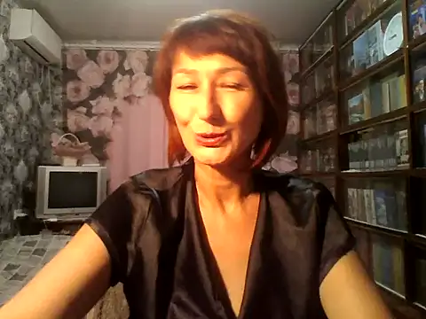 Snapshot of Pline1 chatting on 23, 10, 2025 Pline1 online show from 23, 10, 2025