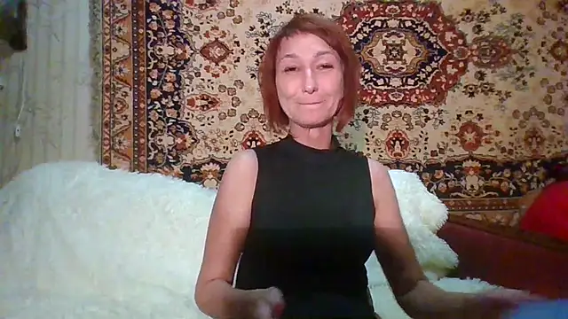 Snapshot of Pline1 chatting on 8, 11, 2025 Pline1 online show from 8, 11, 2025