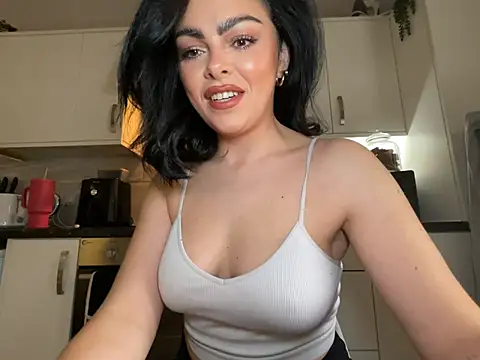 FrancescaXO online show from 2, 3, 2026