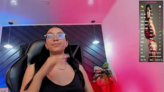 zoe martins  online show from 19, 12, 2025