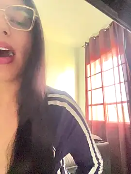 Snapshot of jujuarantes__2025 chatting on 16, 12, 2025 jujuarantes 2025 online show from 16, 12, 2025