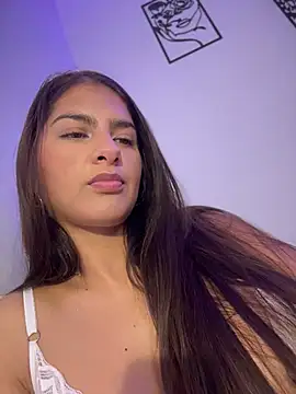 Snapshot of chicachocolate01 chatting on 4, 6, 2026 chicachocolate01 online show from 4, 6, 2026