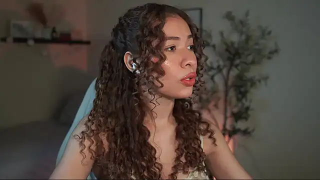 isabella-garcia- online show from 1, 4, 2026