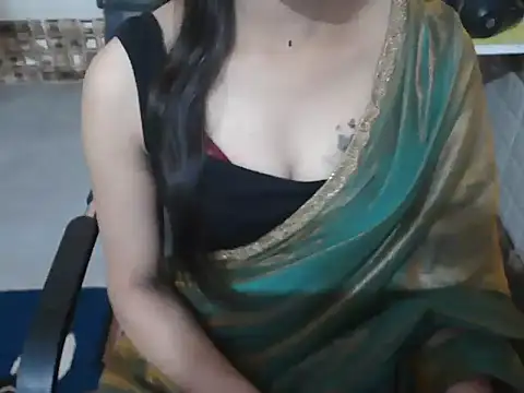 lovepihuu online show from 23, 3, 2026